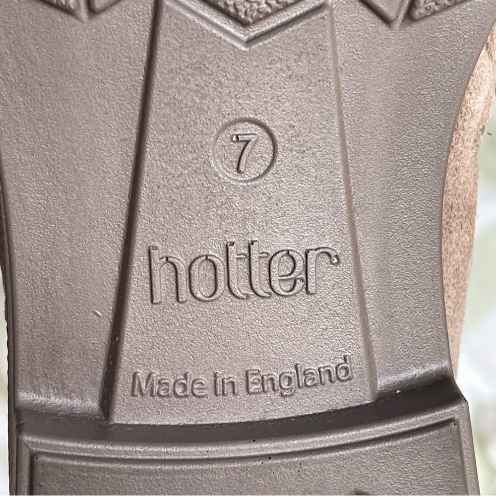 NWOB Hotter County Chelsea Boot Tan Suede US Size 9 - Picture 15 of 16
